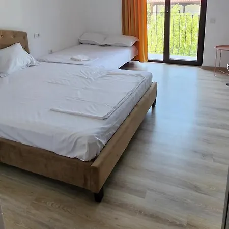 Pensiunea Crown Eforie Sud (Constanta)