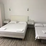 Pensiunea Crown Eforie Sud (Constanta)