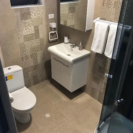 Pensiunea Crown Guest house 3*