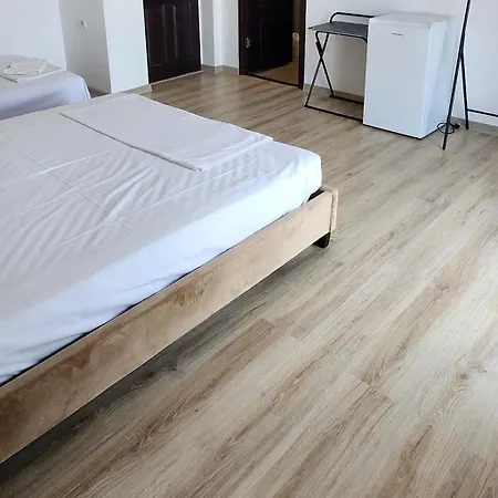 Pensjonat Pensiunea Crown 3*